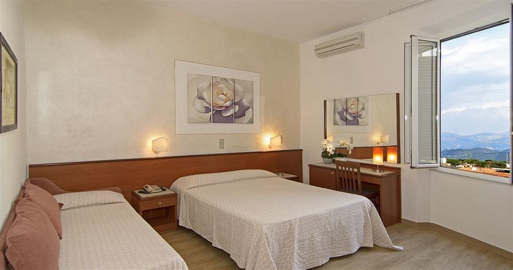Hotel Biagi & Residence 리도디캄파이오레 외부 사진