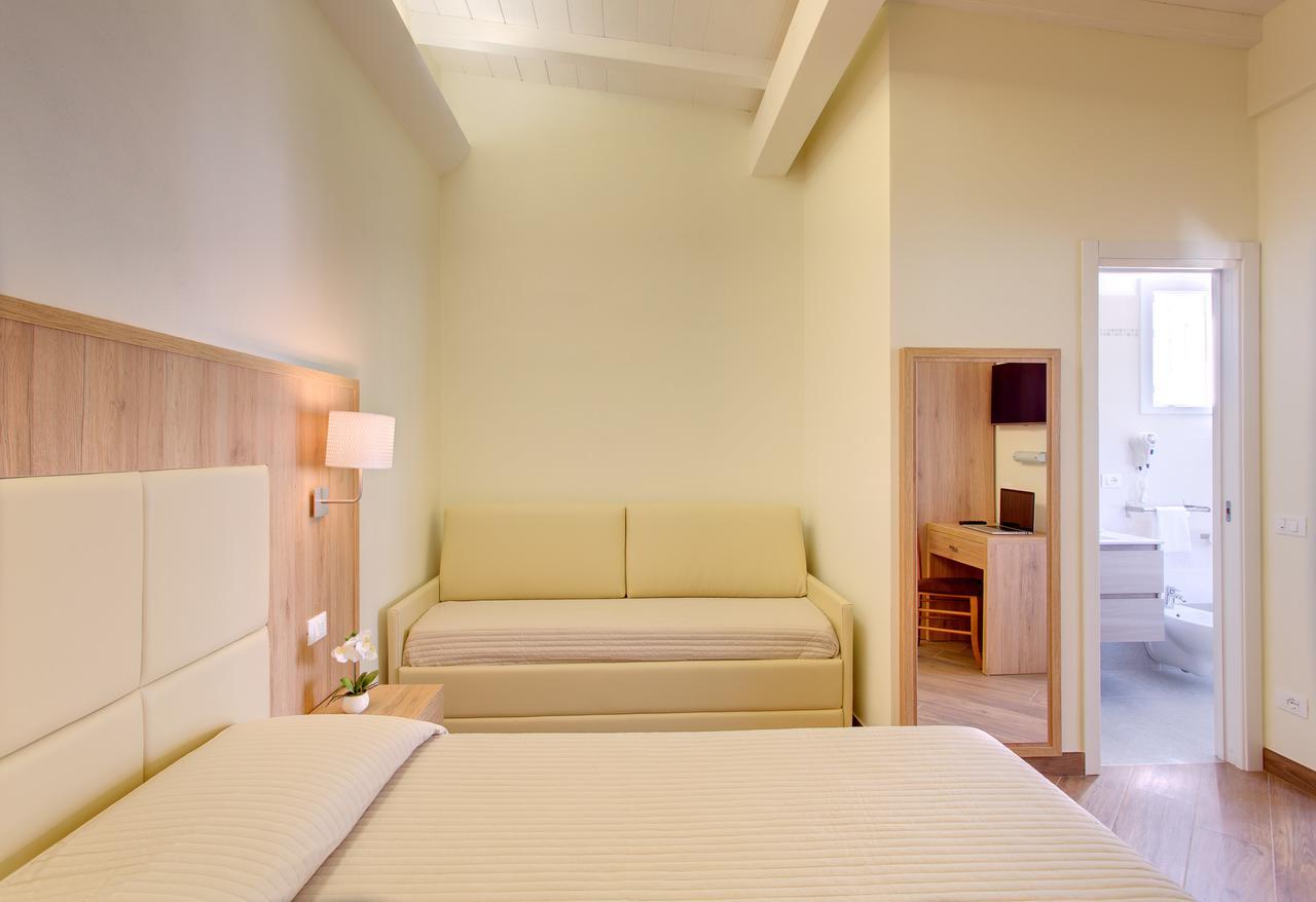 Hotel Biagi & Residence 리도디캄파이오레 외부 사진