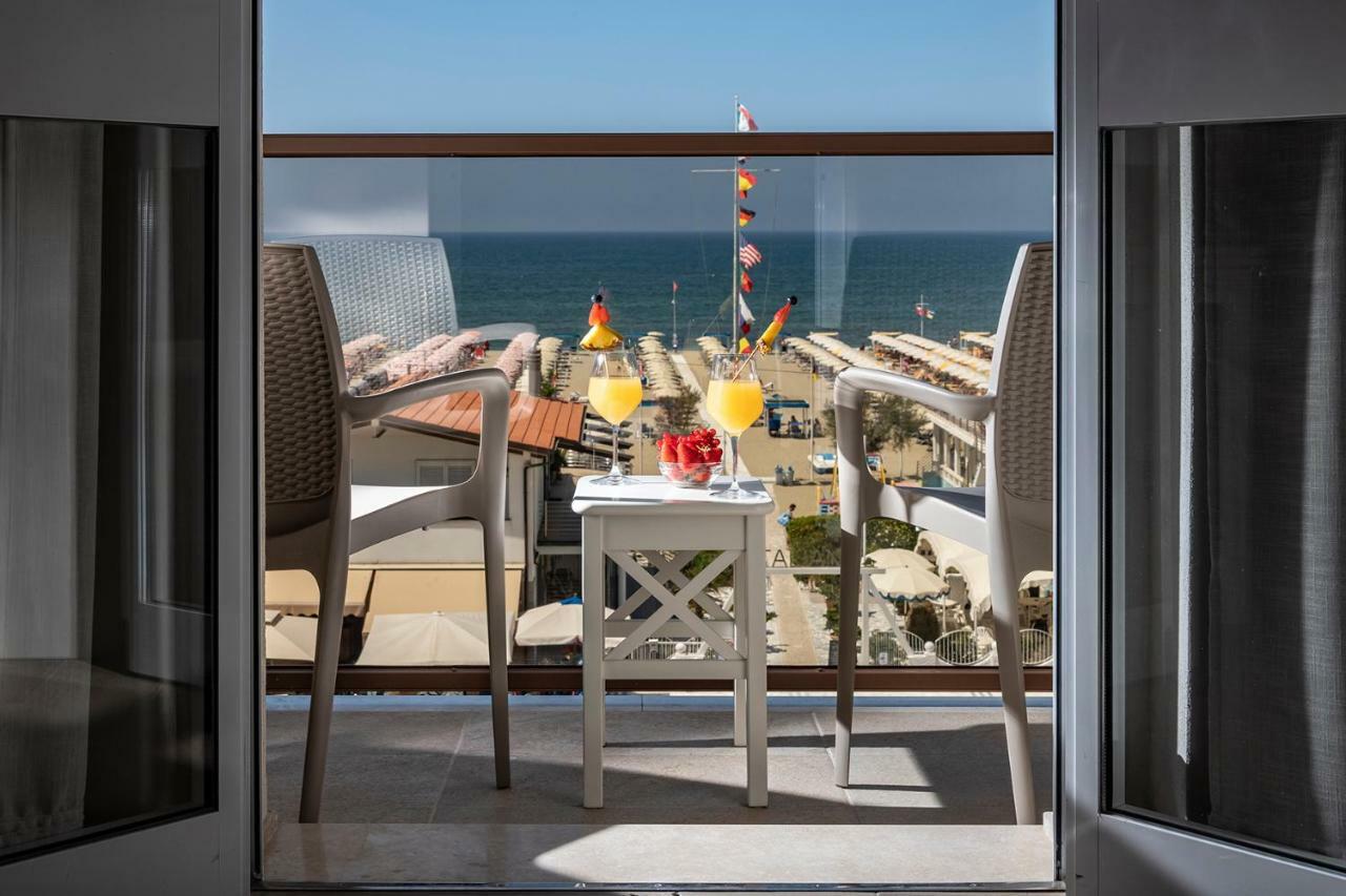 Hotel Biagi & Residence 리도디캄파이오레 외부 사진